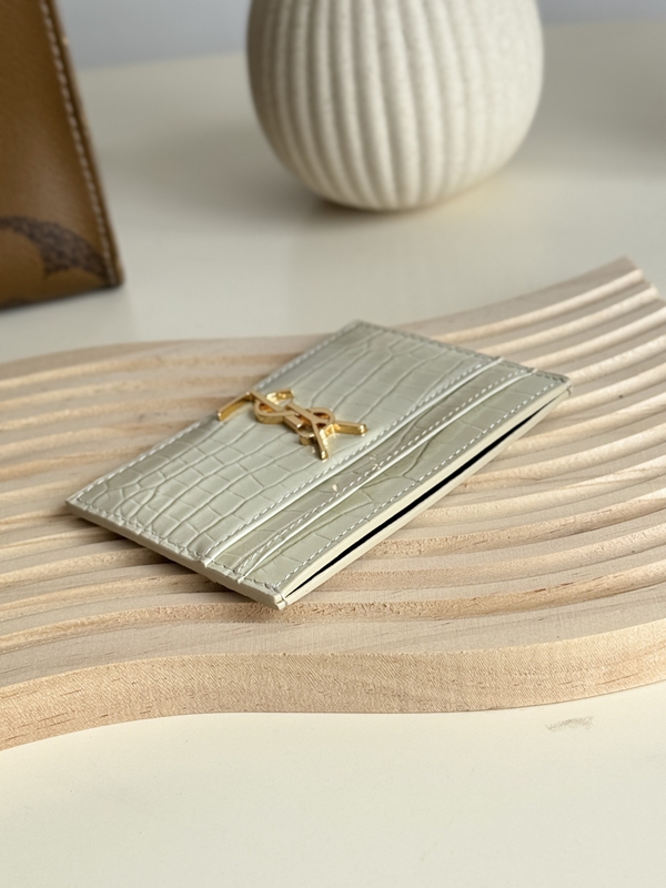 イヴサンローラン財布側面デザイン